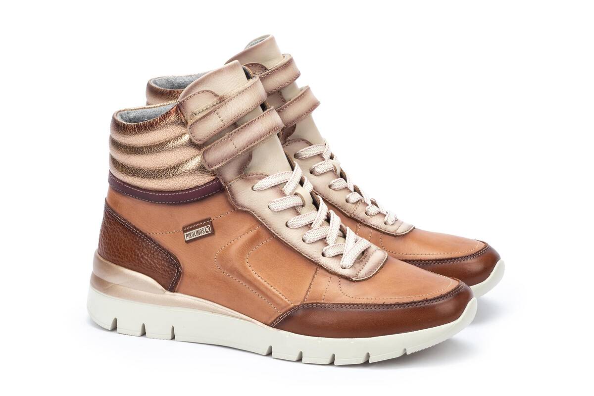 Stivaletto donna in pizzo - zip 'Cantabria' - Marrone - ChaplinshoesStivaletto con cerniera in pizzo da donna 'Cantabria' - MarronePikolinos