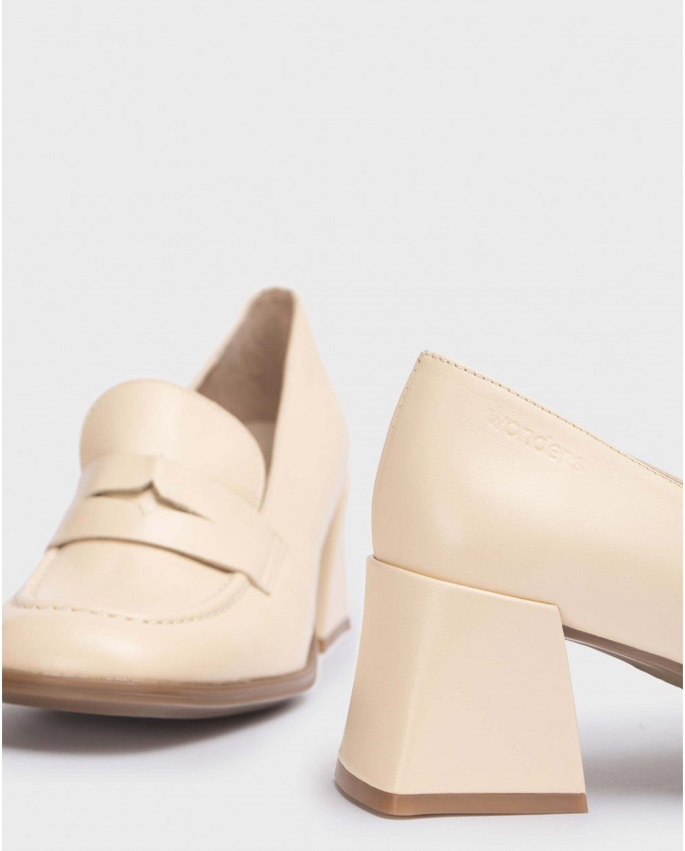 'Celine' women's pump - beige - Chaplinshoes'Celine' women's pump - beigeWonders