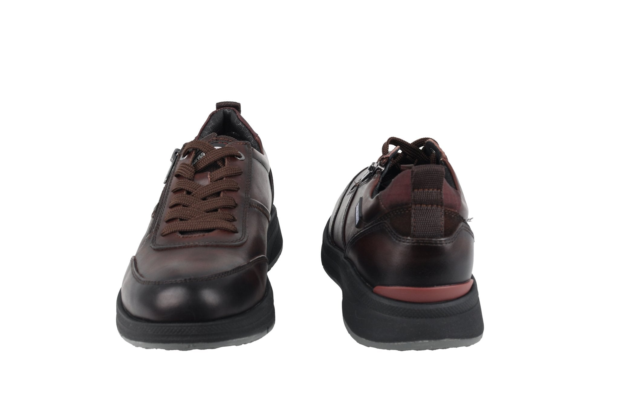 Herensneaker 'Cordoba' - Bruin - Chaplinshoes'Cordoba' herensneaker - BruinPikolinos