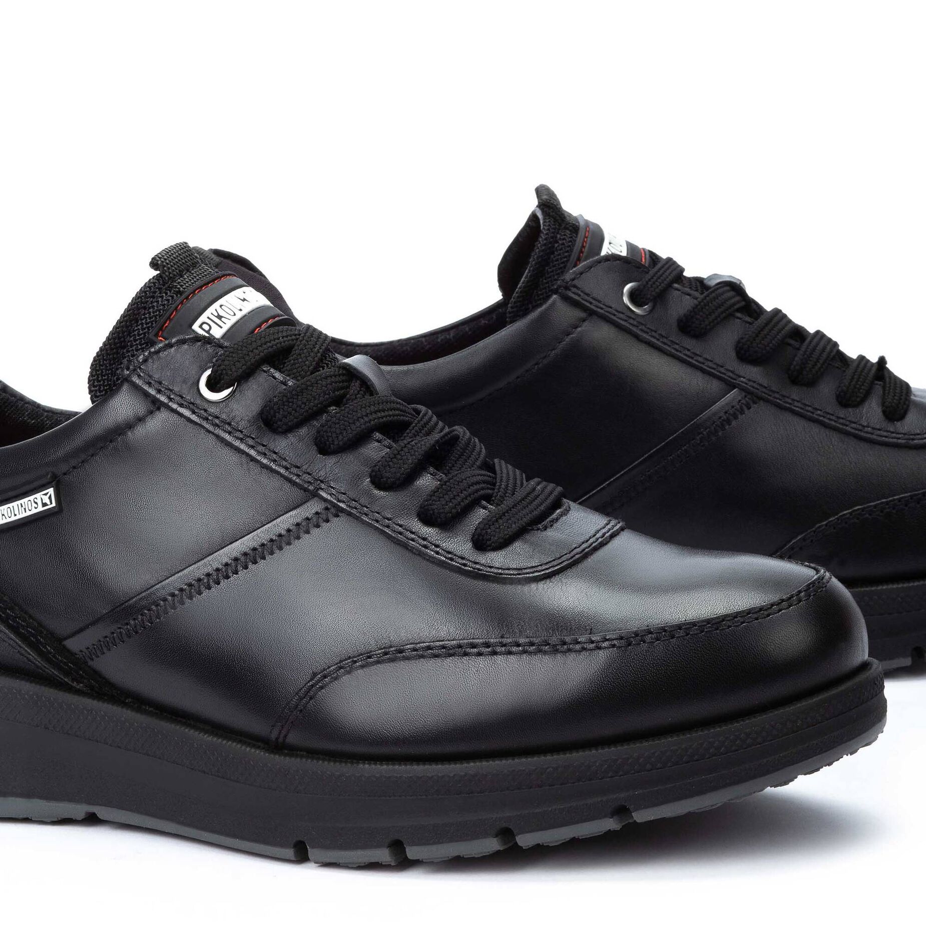 Sneaker con cordones para hombre 'Córdoba' - Negro