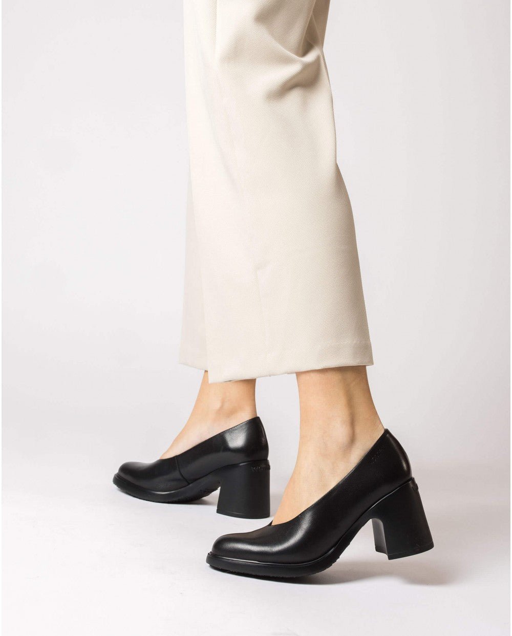 'Eley' women's pump - Black - Chaplinshoes'Eley' women's pump - BlackWonders