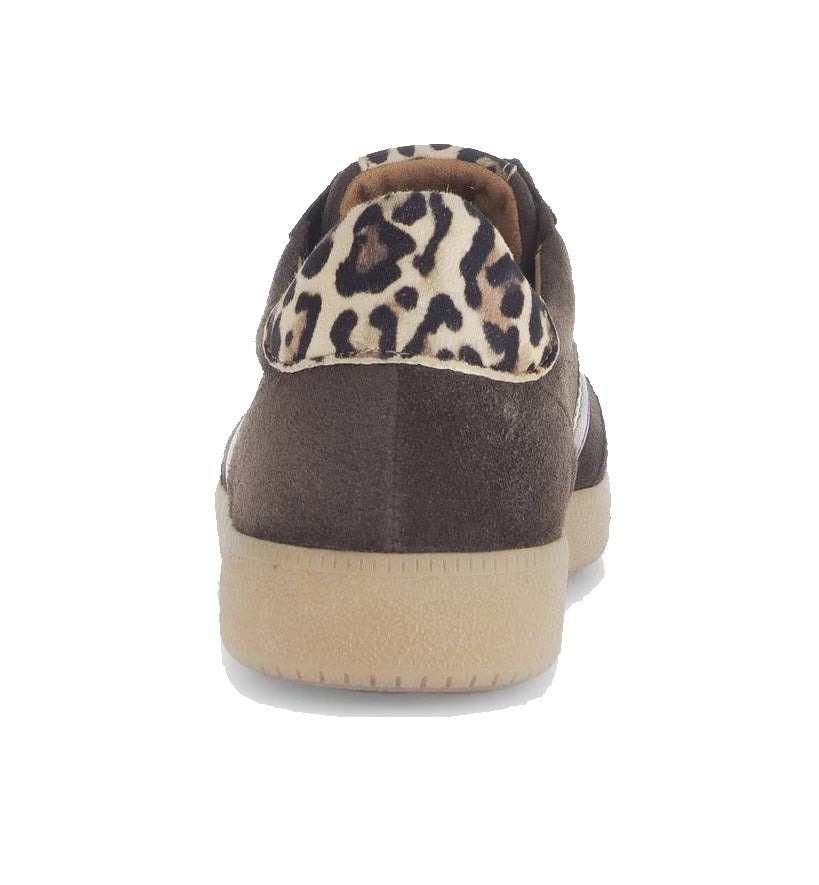 Sneaker stringata da donna '73.300.18' - Marrone