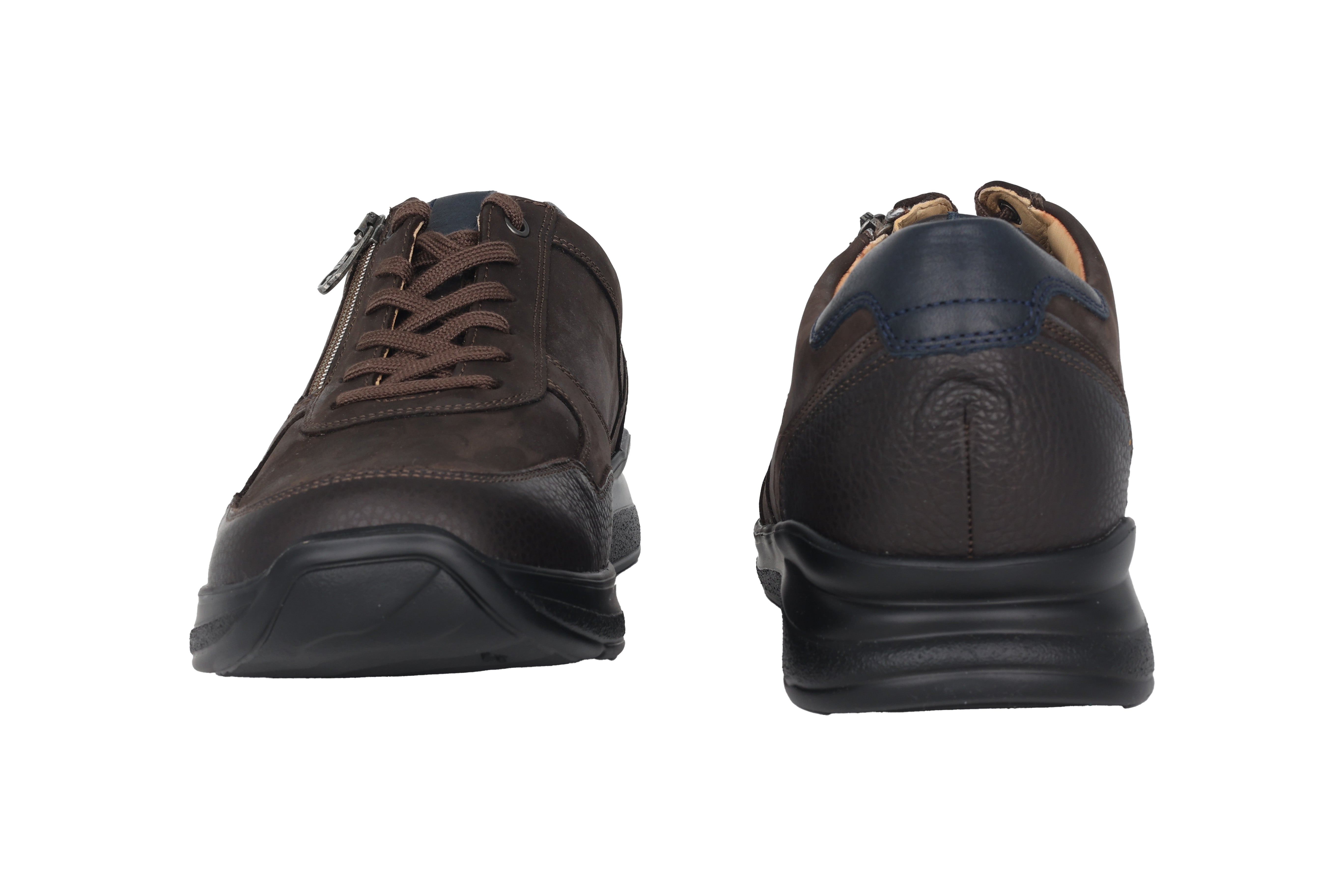 Weit geschnittene Herrenschuhe 'Harald' (H) mit Schnürsenkel und Reißverschluss – braun