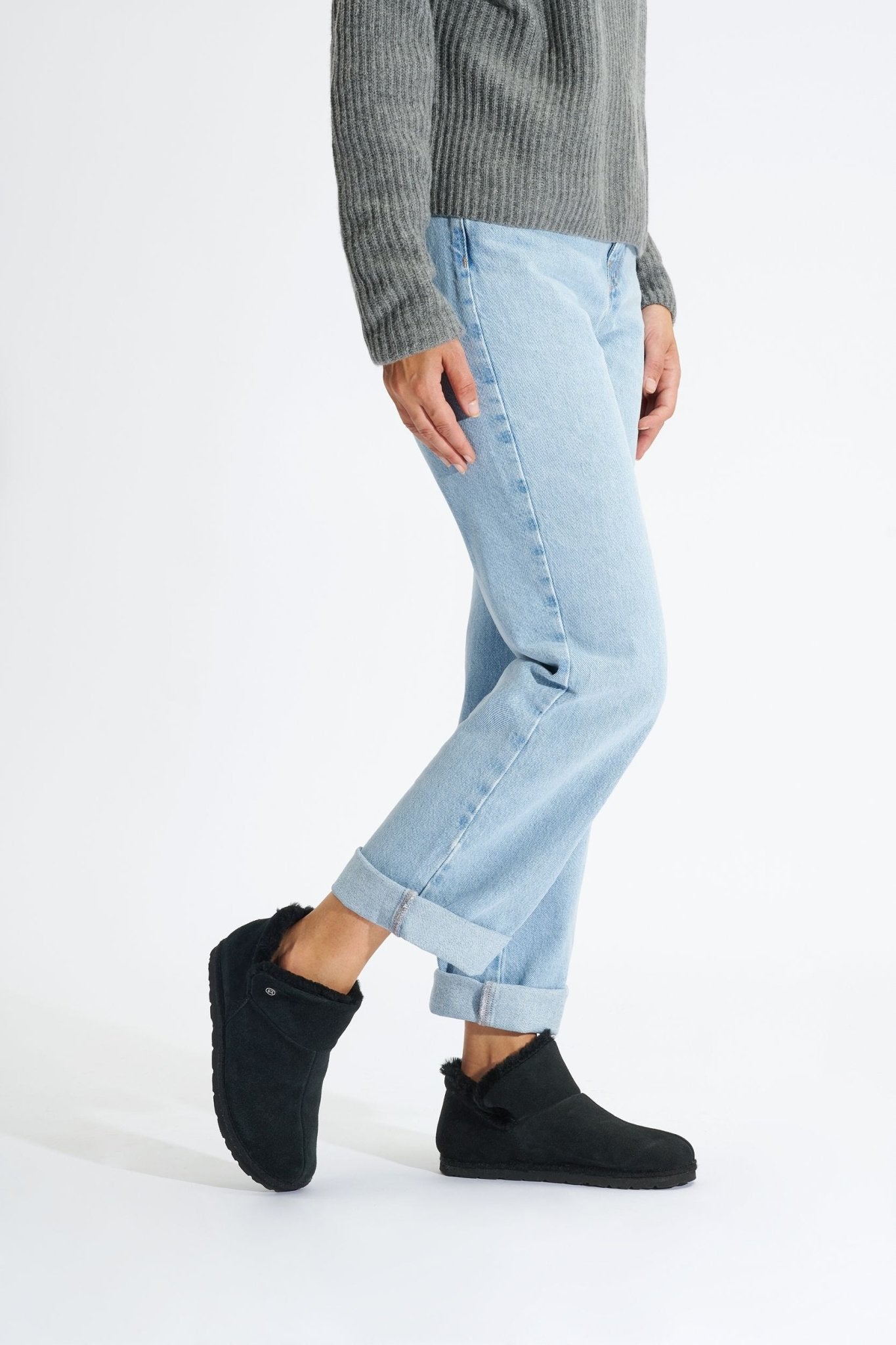 'Gardena' women's indoor warmlined home boot - black - Chaplinshoes'Gardena' women's indoor warmlined home boot - blackRohde