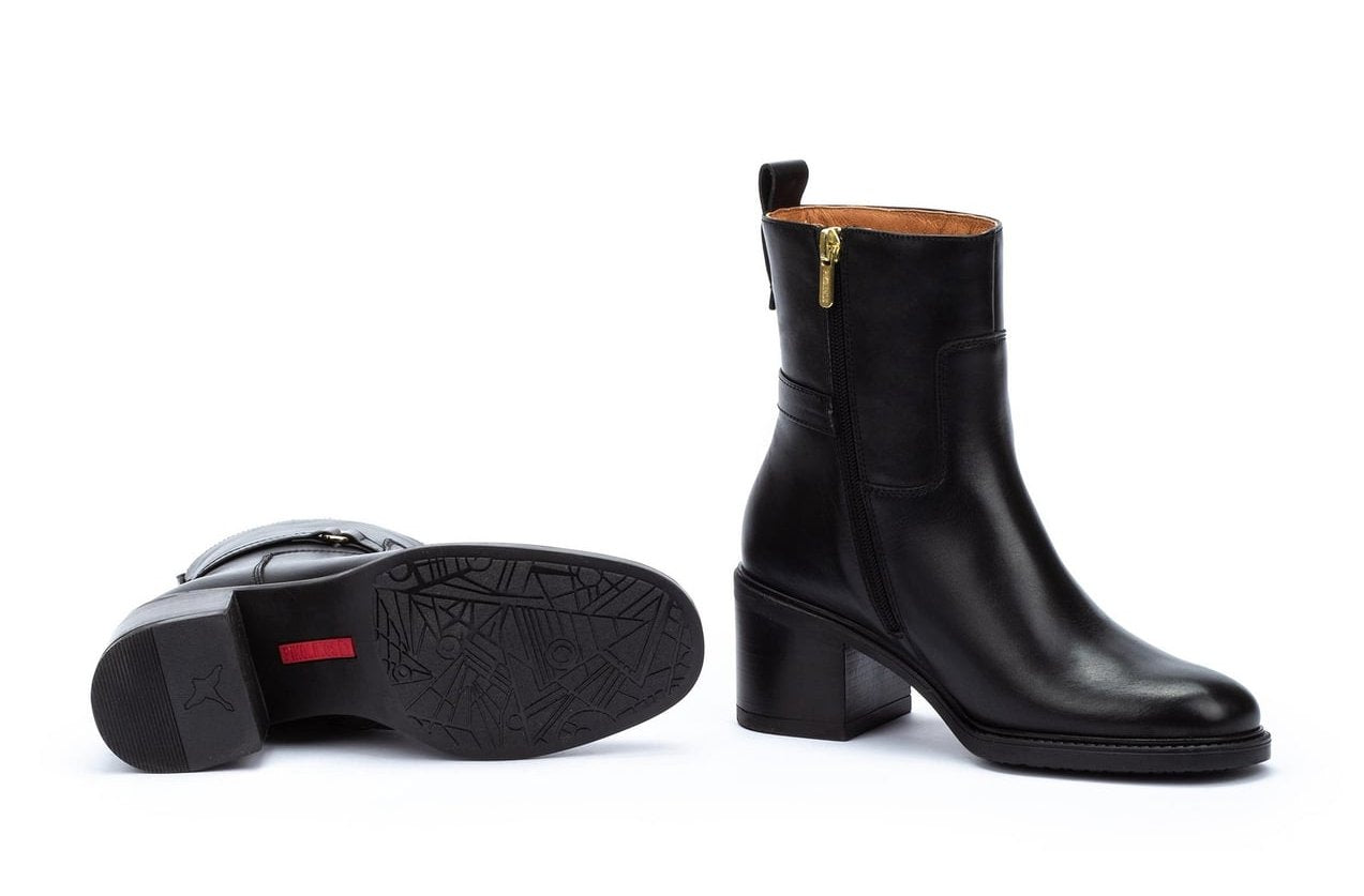 'Huesca' women's boot - black - Chaplinshoes'Huesca' women's boot - blackPikolinos