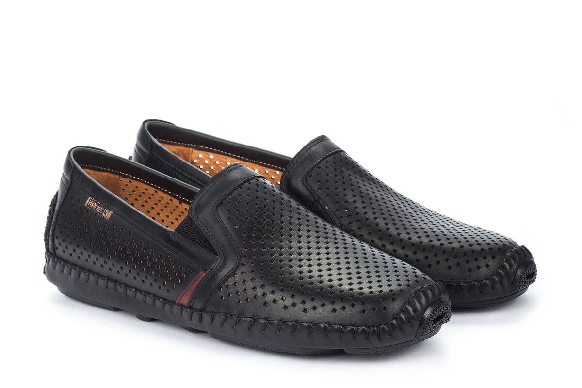 'Jerez' men's perforated loafer - Black - Chaplinshoes'Jerez' men's perforated loafer - BlackPikolinos