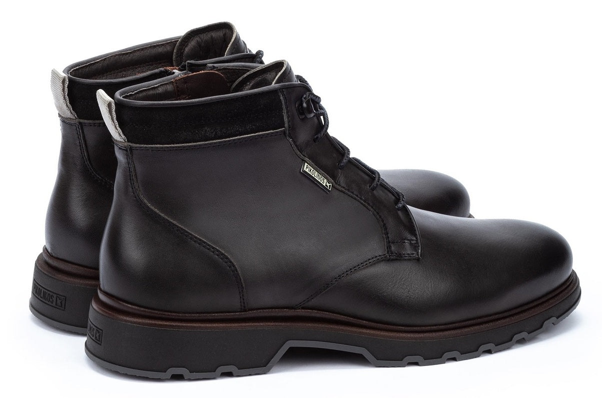 Linares' men's smart city boot - Black - ChaplinshoesLinares' men's smart city boot - BlackPikolinos