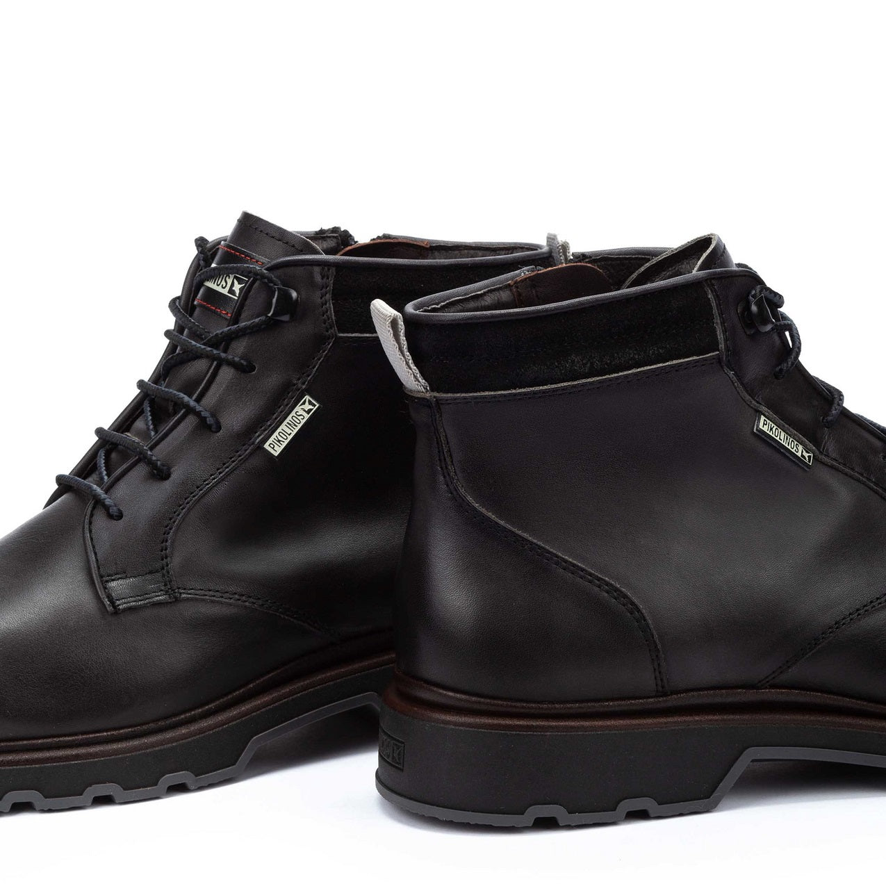 Linares' men's smart city boot - Black - ChaplinshoesLinares' men's smart city boot - BlackPikolinos