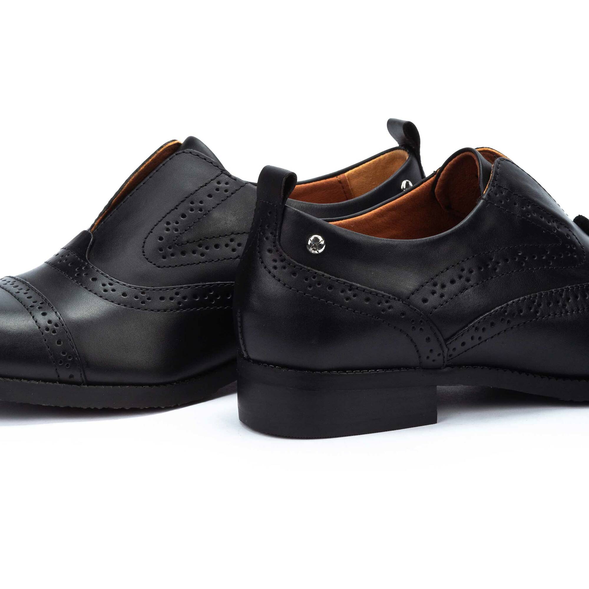 'W4D - PKW4D - 3510NE' women's derby shoes - Black - Chaplinshoes'W4D - PKW4D - 3510NE' women's derby shoes - BlackPikolinos