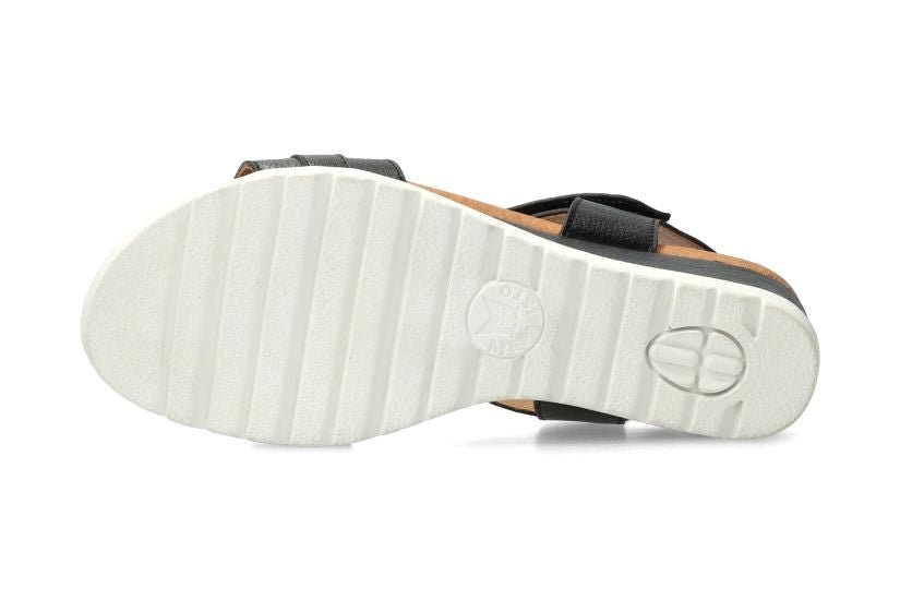 'Yulia' women's wedge sandal - Black - Chaplinshoes'Yulia' women's wedge sandal - BlackMephisto